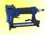 Air Stapler-8016 (Ga.21 16mm)